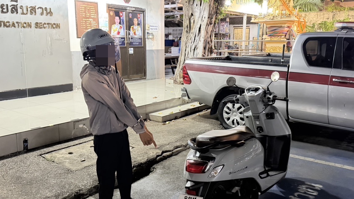 В Бангкоке арестован мужчина, укравший сумку у британской туристки, ради двух жен