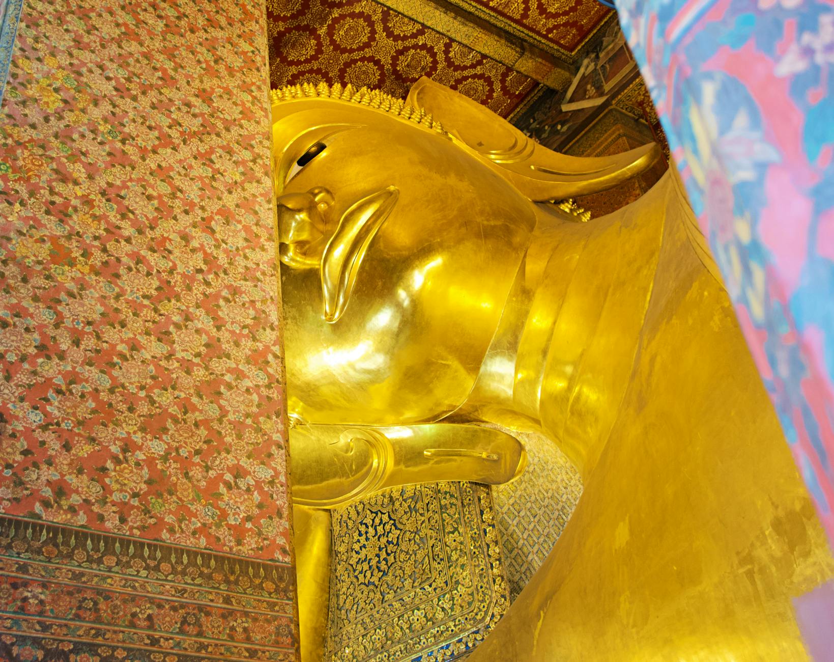 Ramathibodi Foundation представляет уникальную коллаборацию: «Маленький принц» x Ват Пхо